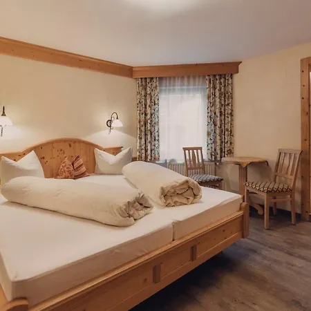 Hotel Tanzer